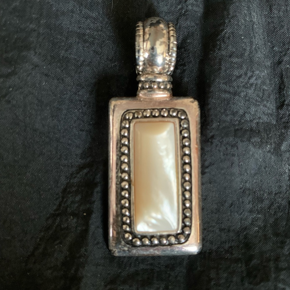 Premier Designs Summit Slide/Pendant